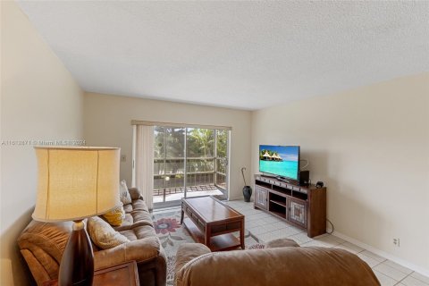 Condominio en venta en Hollywood, Florida, 2 dormitorios, 83.52 m2 № 1236109 - foto 12