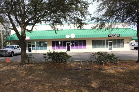 Commercial property in Orlando, Florida 170.01 sq.m. № 916670 - photo 3