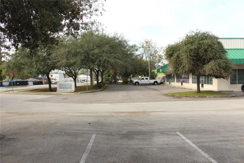 Immobilier commercial à vendre à Orlando, Floride: 170.01 m2 № 916670 - photo 9