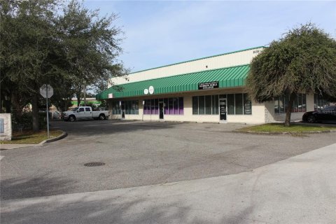 Immobilier commercial à vendre à Orlando, Floride: 170.01 m2 № 916670 - photo 2