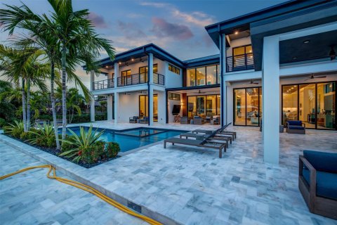 Villa ou maison à vendre à Fort Lauderdale, Floride: 5 chambres, 551.75 m2 № 972702 - photo 5