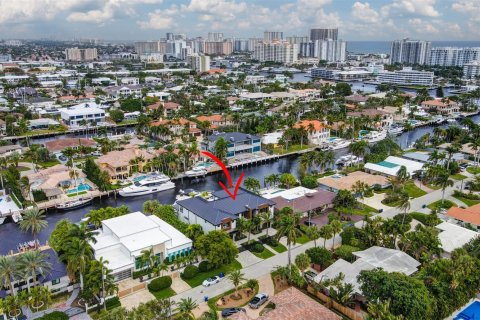 House in Fort Lauderdale, Florida 5 bedrooms, 551.75 sq.m. № 972702 - photo 16