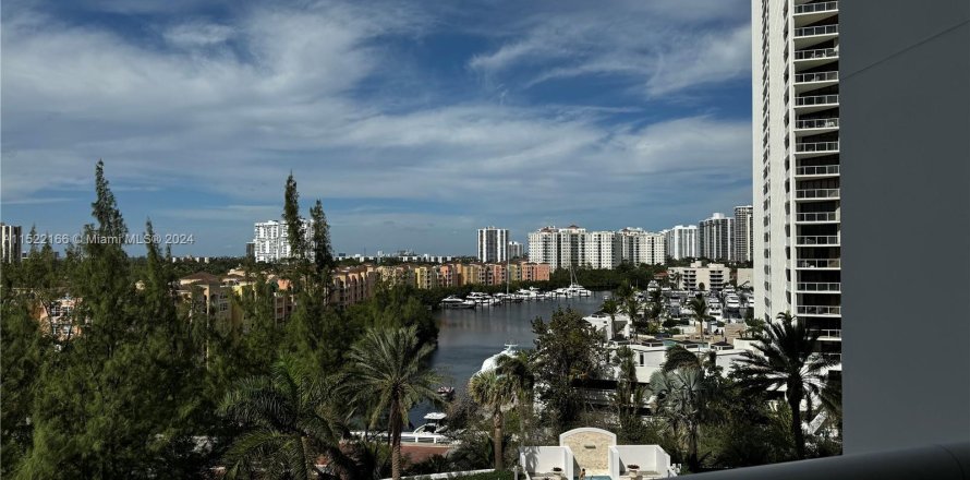 Condo in Aventura, Florida, 3 bedrooms  № 972618