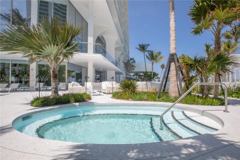 Copropriété à vendre à Sunny Isles Beach, Floride: 1 chambre, 104.52 m2 № 1151292 - photo 11