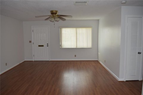 Condominio en venta en Pinellas Park, Florida, 2 dormitorios, 118.54 m2 № 1385405 - foto 6