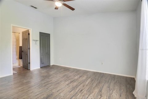 Copropriété à vendre à Tampa, Floride: 2 chambres, 84.73 m2 № 1385402 - photo 11