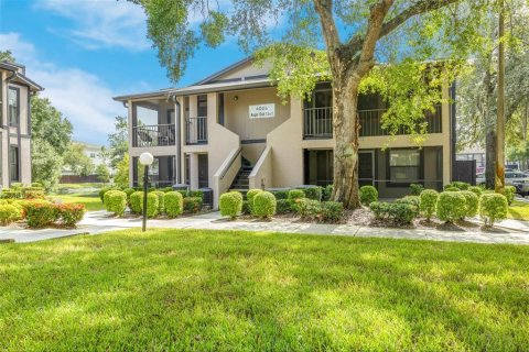 Copropriété à vendre à Tampa, Floride: 2 chambres, 84.73 m2 № 1385402 - photo 1