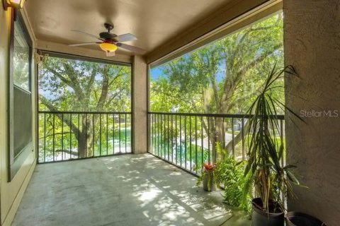 Copropriété à vendre à Tampa, Floride: 2 chambres, 84.73 m2 № 1385402 - photo 5