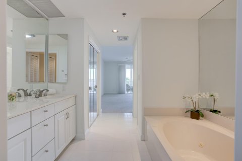 Copropriété à vendre à Palm City, Floride: 3 chambres, 170.75 m2 № 1209258 - photo 18