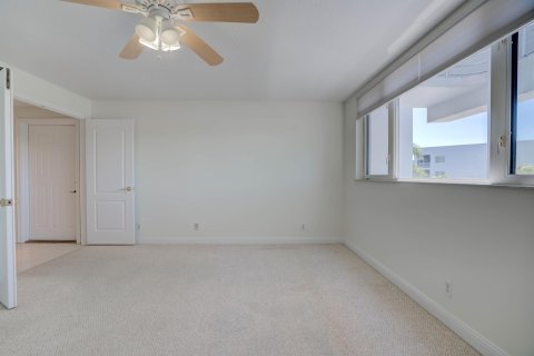 Copropriété à vendre à Palm City, Floride: 3 chambres, 170.75 m2 № 1209258 - photo 13