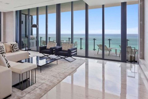 Apartment in MUSE RESIDENCES in Sunny Isles Beach, Florida 6 bedrooms, 498 sq.m. № 21524 - photo 1