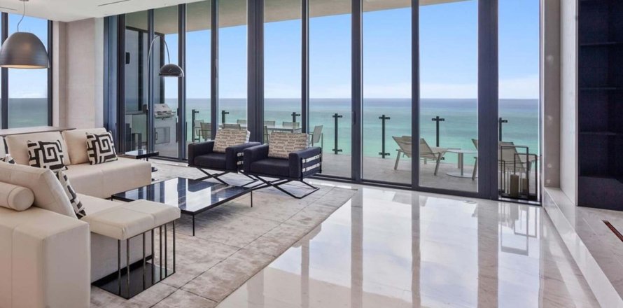 Apartment in MUSE RESIDENCES in Sunny Isles Beach, Florida 6 bedrooms, 498 sq.m. № 21524