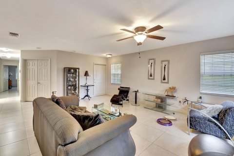Touwnhouse à vendre à Boynton Beach, Floride: 3 chambres, 126.44 m2 № 1116685 - photo 14