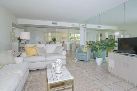 Copropriété à louer à Longboat Key, Floride: 2 chambres, 117.06 m2 № 212947 - photo 11