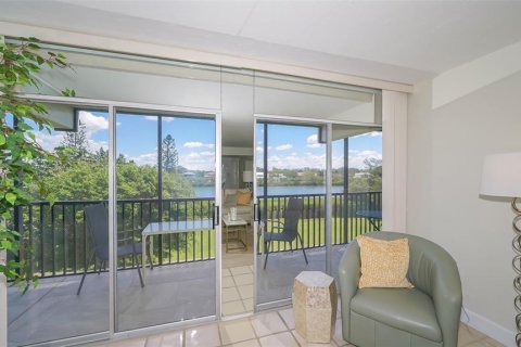 Copropriété à louer à Longboat Key, Floride: 2 chambres, 117.06 m2 № 212947 - photo 10