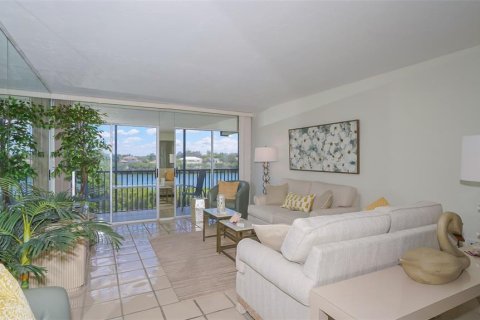 Copropriété à louer à Longboat Key, Floride: 2 chambres, 117.06 m2 № 212947 - photo 7