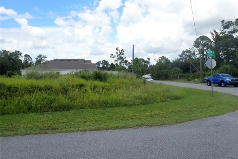 Terreno en venta en North Port, Florida № 796005 - foto 5