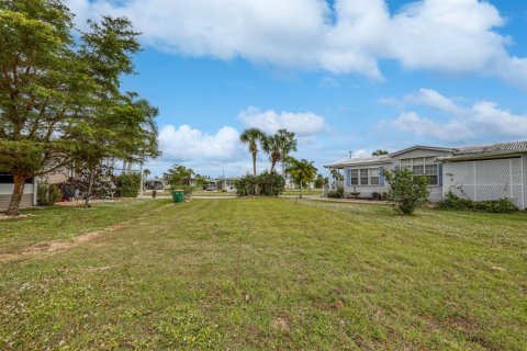 Land in Port Charlotte, Florida № 919198 - photo 1