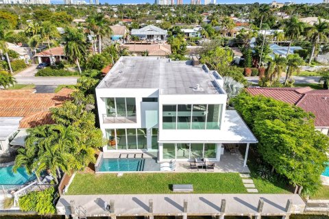 Villa ou maison à vendre à Wilton Manors, Floride: 4 chambres, 353.4 m2 № 1309907 - photo 4