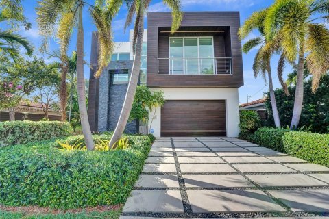 Villa ou maison à vendre à Wilton Manors, Floride: 4 chambres, 353.4 m2 № 1309907 - photo 2