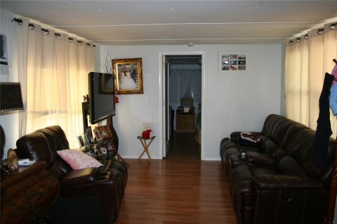Casa en venta en Key Largo, Florida, 2 dormitorios, 74.69 m2 № 834765 - foto 4