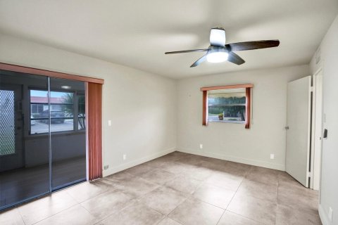 House in Delray Beach, Florida 1 bedroom, 66.89 sq.m. № 961605 - photo 19