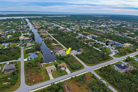 Terreno en venta en Port Charlotte, Florida № 1242985 - foto 6