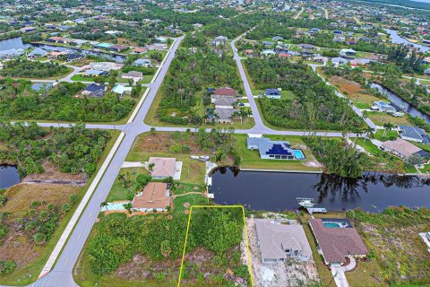 Terreno en venta en Port Charlotte, Florida № 1242985 - foto 3