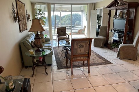 Condo in Pompano Beach, Florida, 2 bedrooms  № 1011488 - photo 30