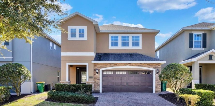 Casa en Kissimmee, Florida 6 dormitorios, 308.16 m2 № 1245809