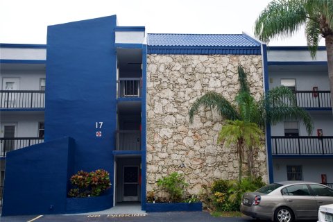 Condominio en venta en Margate, Florida, 1 dormitorio, 67.63 m2 № 786023 - foto 14