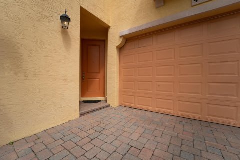 Townhouse in Palm Beach Gardens, Florida 3 bedrooms, 161.09 sq.m. № 1104673 - photo 14