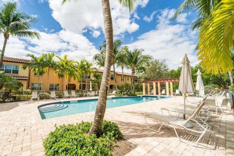 Touwnhouse à vendre à Palm Beach Gardens, Floride: 3 chambres, 161.09 m2 № 1104673 - photo 5