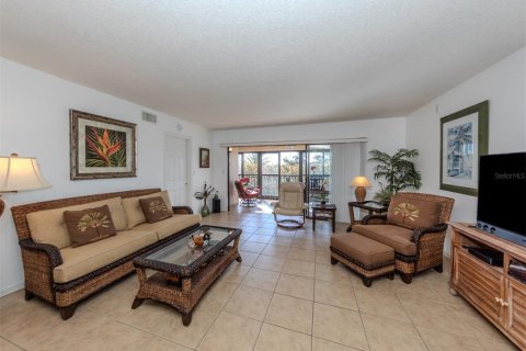 Copropriété à vendre à Punta Gorda, Floride: 2 chambres, 129.51 m2 № 1087310 - photo 4