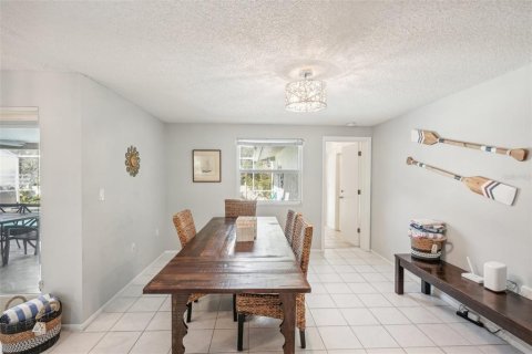 Casa en venta en Sarasota, Florida, 4 dormitorios, 216.18 m2 № 1403347 - foto 11