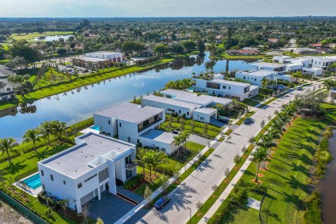 Villa ou maison à vendre à Weston, Floride: 5 chambres, 400 m2 № 62545 - photo 9