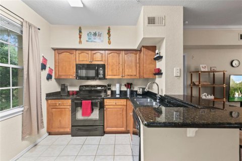 Condo in Orlando, Florida, 2 bedrooms  № 1250303 - photo 10