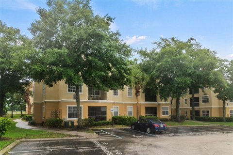 Copropriété à vendre à Orlando, Floride: 2 chambres, 106.84 m2 № 1250303 - photo 3