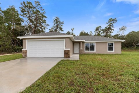 House in Ocala, Florida 3 bedrooms, 129.97 sq.m. № 1413387 - photo 1