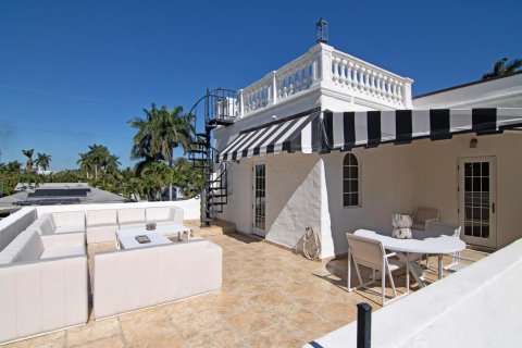 Villa ou maison à vendre à West Palm Beach, Floride: 4 chambres, 343.83 m2 № 986984 - photo 18