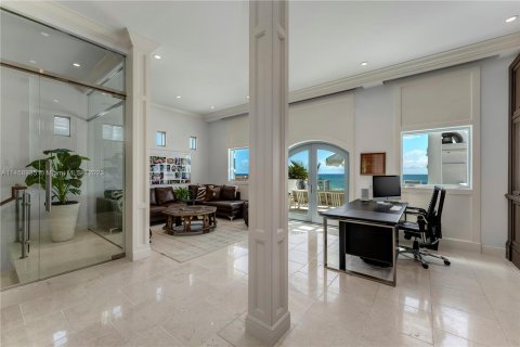 Adosado en venta en Miami Beach, Florida, 4 dormitorios, 528.15 m2 № 752002 - foto 19