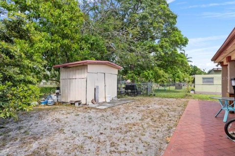 Villa ou maison à vendre à Lauderhill, Floride: 2 chambres, 139.54 m2 № 1136754 - photo 23