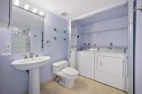 Купить кондоминиум в Авентура, Флорида 2 спальни, 136.01м2, № 1329925 - фото 13