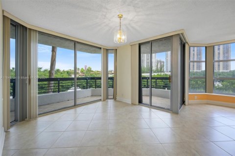 Copropriété à vendre à Aventura, Floride: 2 chambres, 136.01 m2 № 1329925 - photo 27