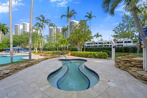 Copropriété à vendre à Aventura, Floride: 2 chambres, 136.01 m2 № 1329925 - photo 5