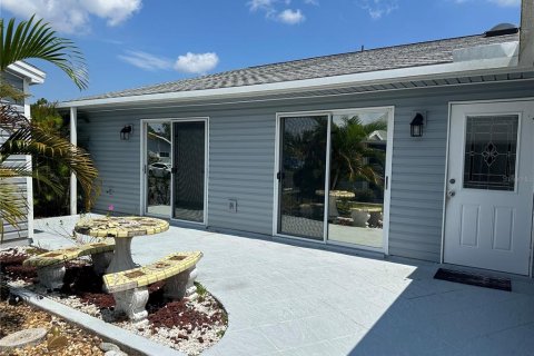 Condo in Punta Gorda, Florida, 3 bedrooms  № 1296386 - photo 15