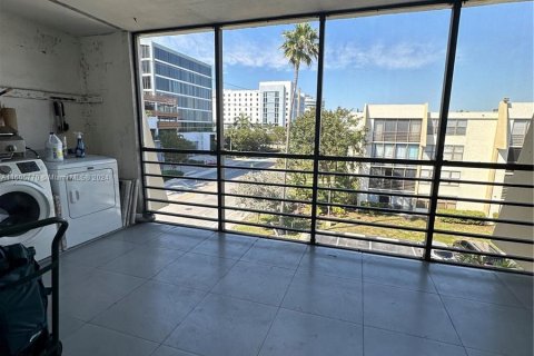 Copropriété à vendre à Aventura, Floride: 3 chambres, 128.21 m2 № 1229694 - photo 8