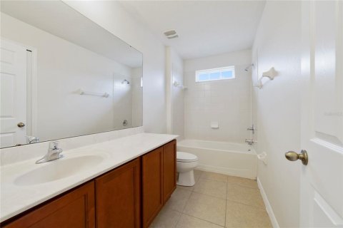 Casa en venta en Orlando, Florida, 4 dormitorios, 251.21 m2 № 1376996 - foto 13