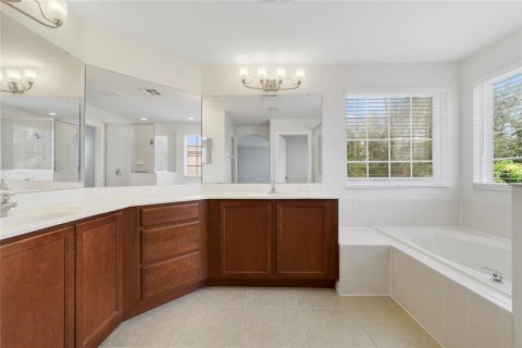 Villa ou maison à vendre à Orlando, Floride: 4 chambres, 251.21 m2 № 1376996 - photo 14