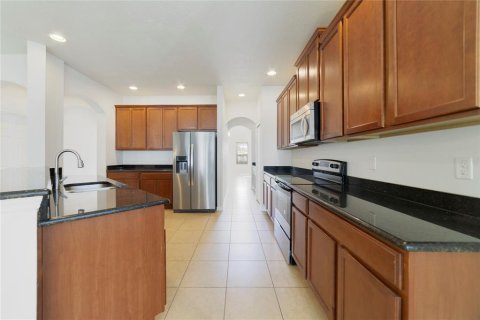 Casa en venta en Orlando, Florida, 4 dormitorios, 251.21 m2 № 1376996 - foto 4